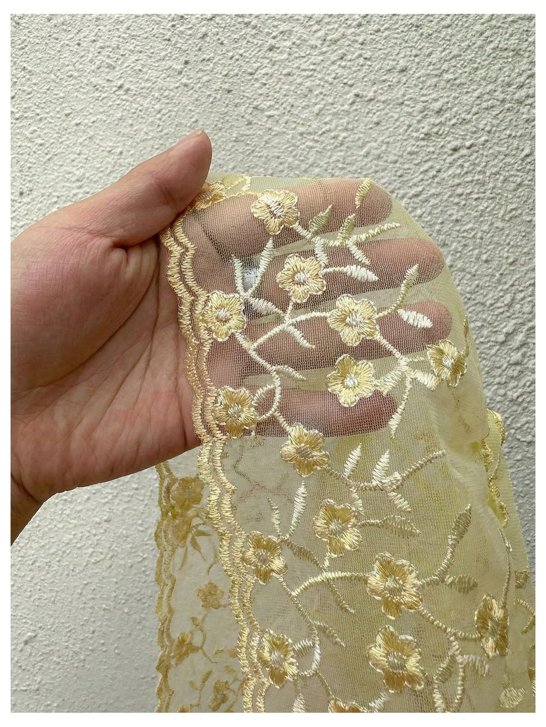 Verdusa Women's Embroidered Babydoll Tops Floral Lace Halter Top Y2k Boho Summer Clothes for Vacation Yellow Medium