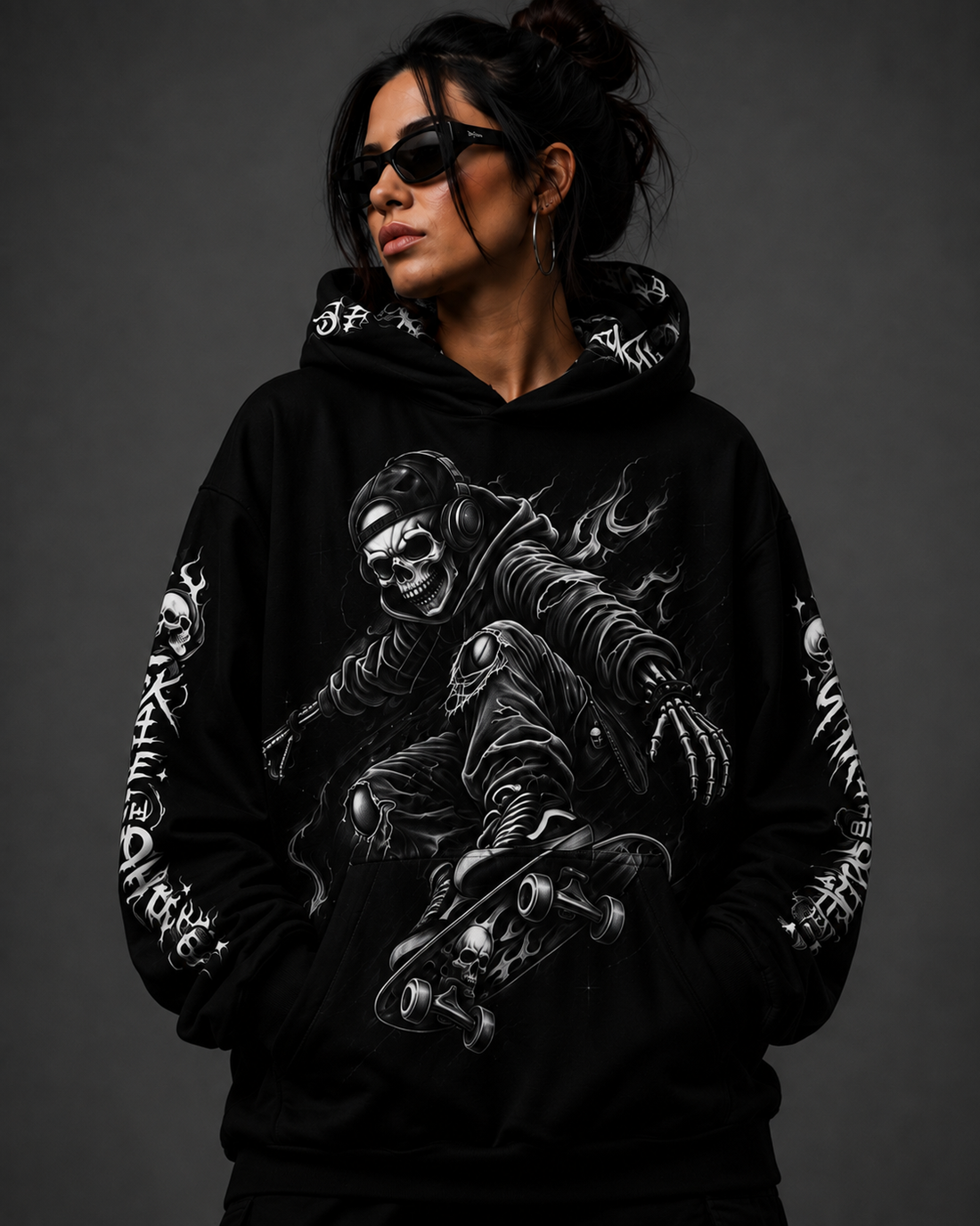 Skull Skater Unisex Oversized Hoodie 🖤💀🛹